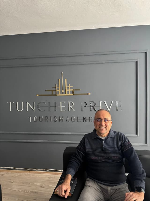Dr. Asil Tunçer